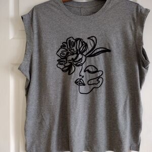 3/$20 Gray Graphic Women Top Torrid XL Cotton